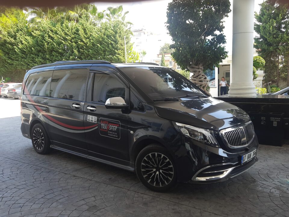 Private Transfer Services from Kundu to Kemer