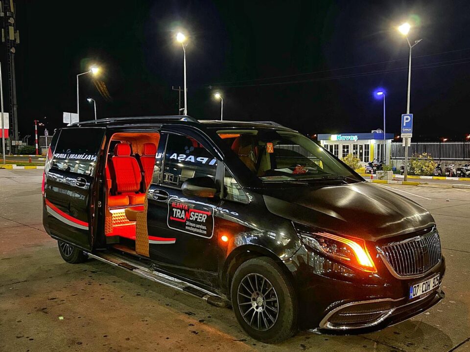 Kemer to Mahmutlar Luxury Transfer Services Exclusive Comfort and Premium Travel Experience with www.kemertransfer.web.tr